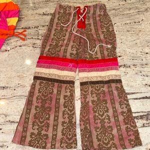 Girls size 2 patterned pants